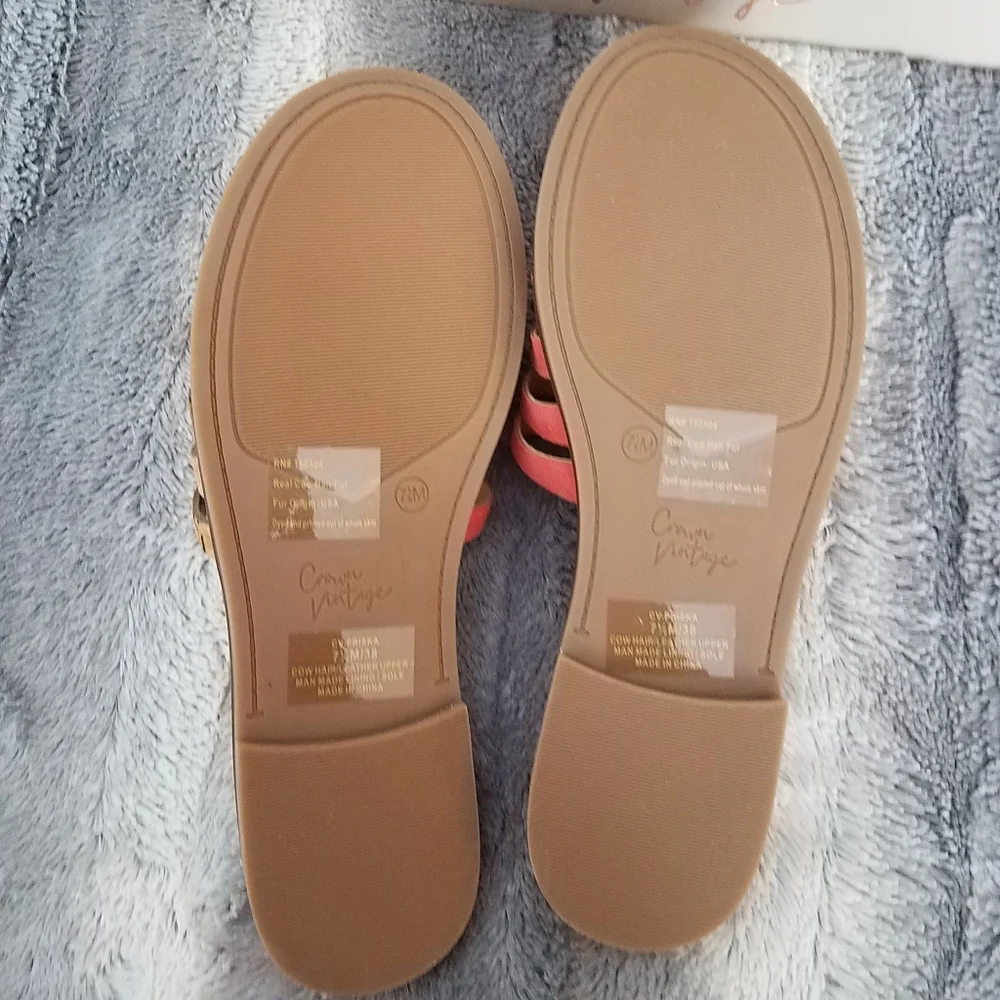 Crown Vintage Sandals NWOT Size 7.5